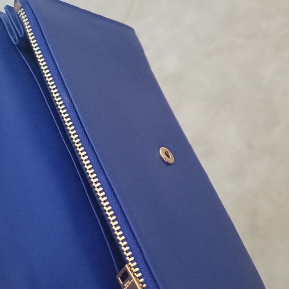 Saint Laurent Blue Leather Wallet Clutch - Picture 5 of 8